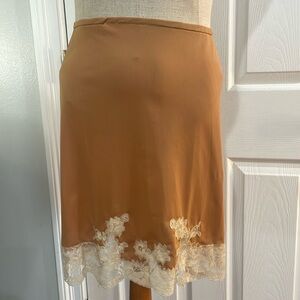Vintage Van Raalte floral lace half slip lingerie Beige tan nylon women’s size S